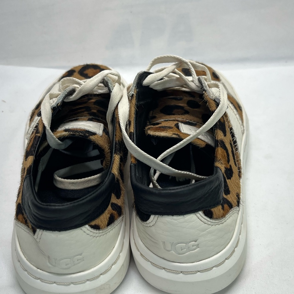 UGG ALAMEDA LEATHER/ANIMAL PRINT SNEAKER WOMEN SZ 5 WHITE STYLISH TRENDY COMFORT - Picture 6 of 10